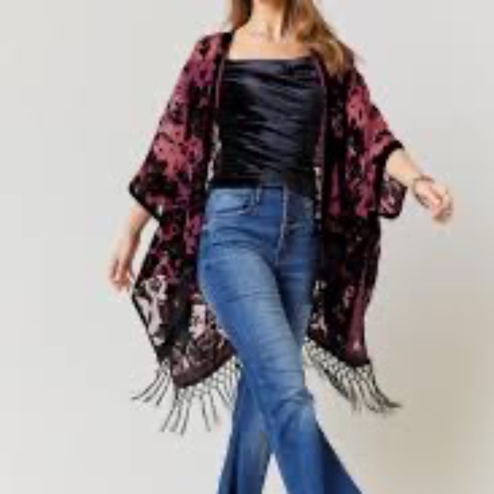 Floral burnout kimono